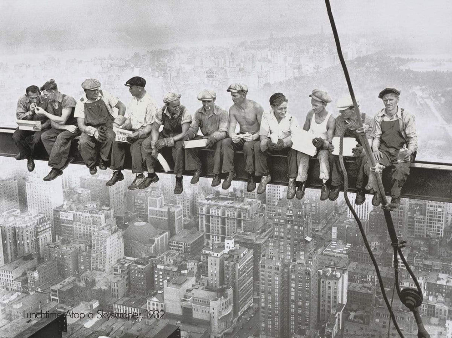 Kunstdruk Charles Ebbets - Eating above Manhattan 80x60cm