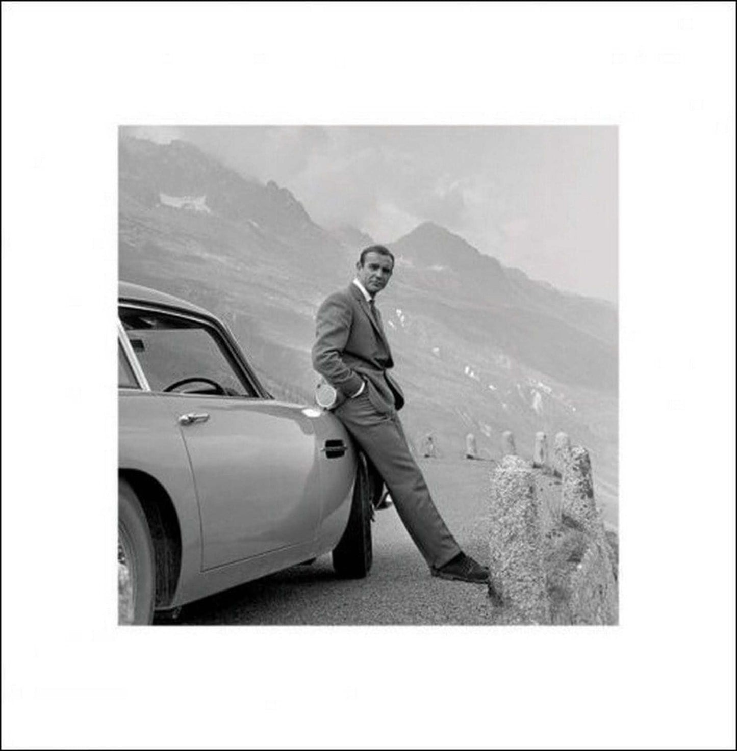 Kunstdruk James Bond - Aston Martin 40x40cm