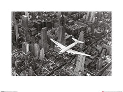 Kunstdruk Time Life DC4 Over Manhattan 60x80cm